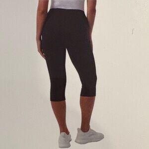 32 Degrees Black Cropped Pants